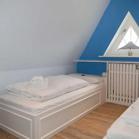 Achter Dunem App 6 *