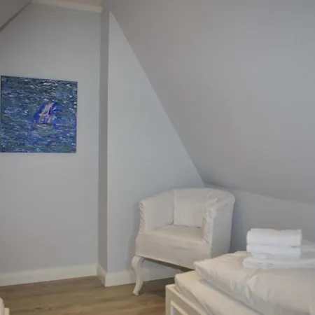 Achter Dunem App 6 *