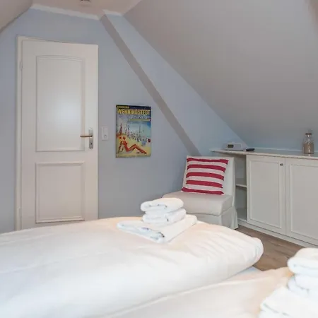 Achter Dunem App 6 *